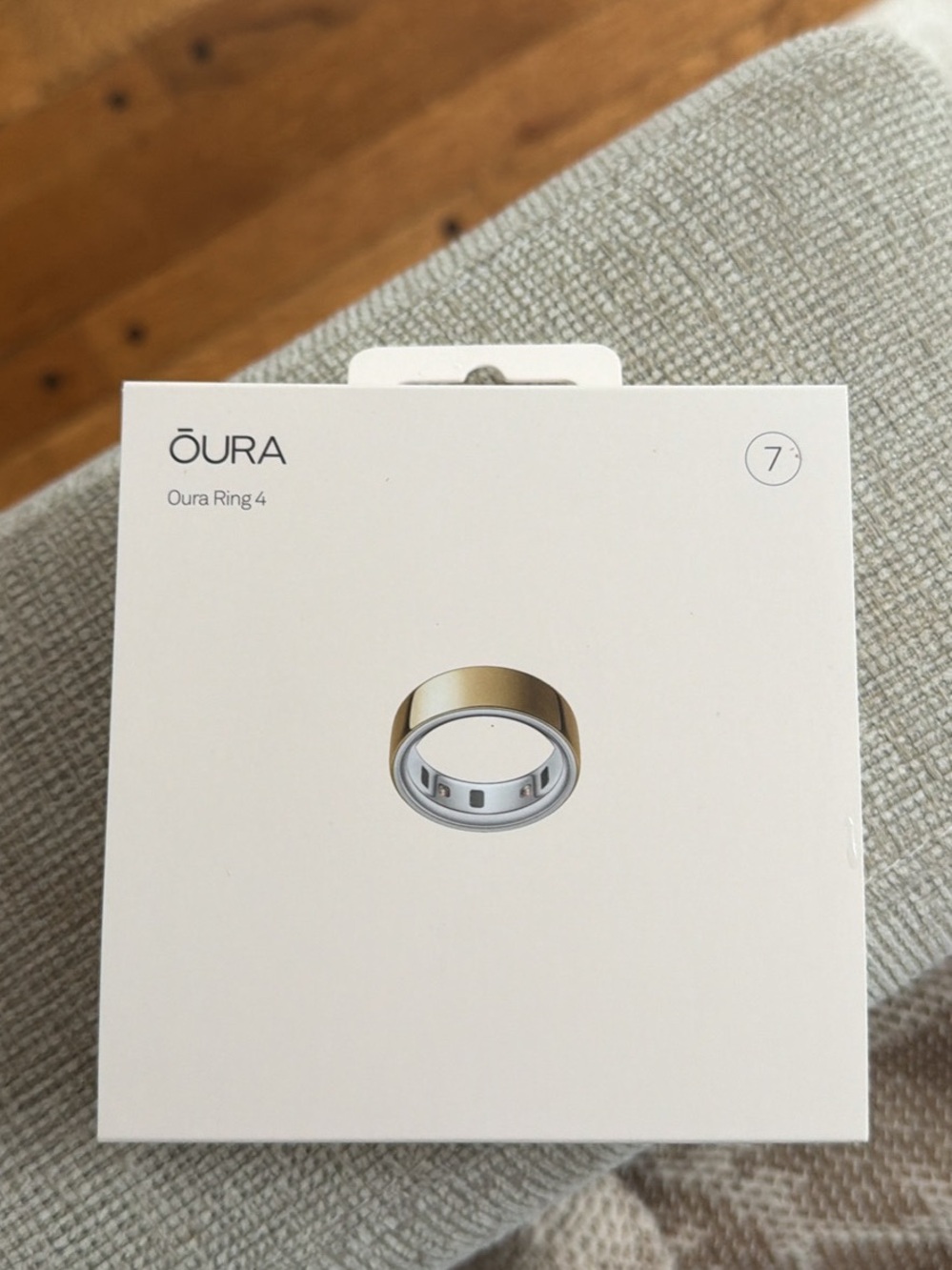 Oura Ring 4 Gold Finish